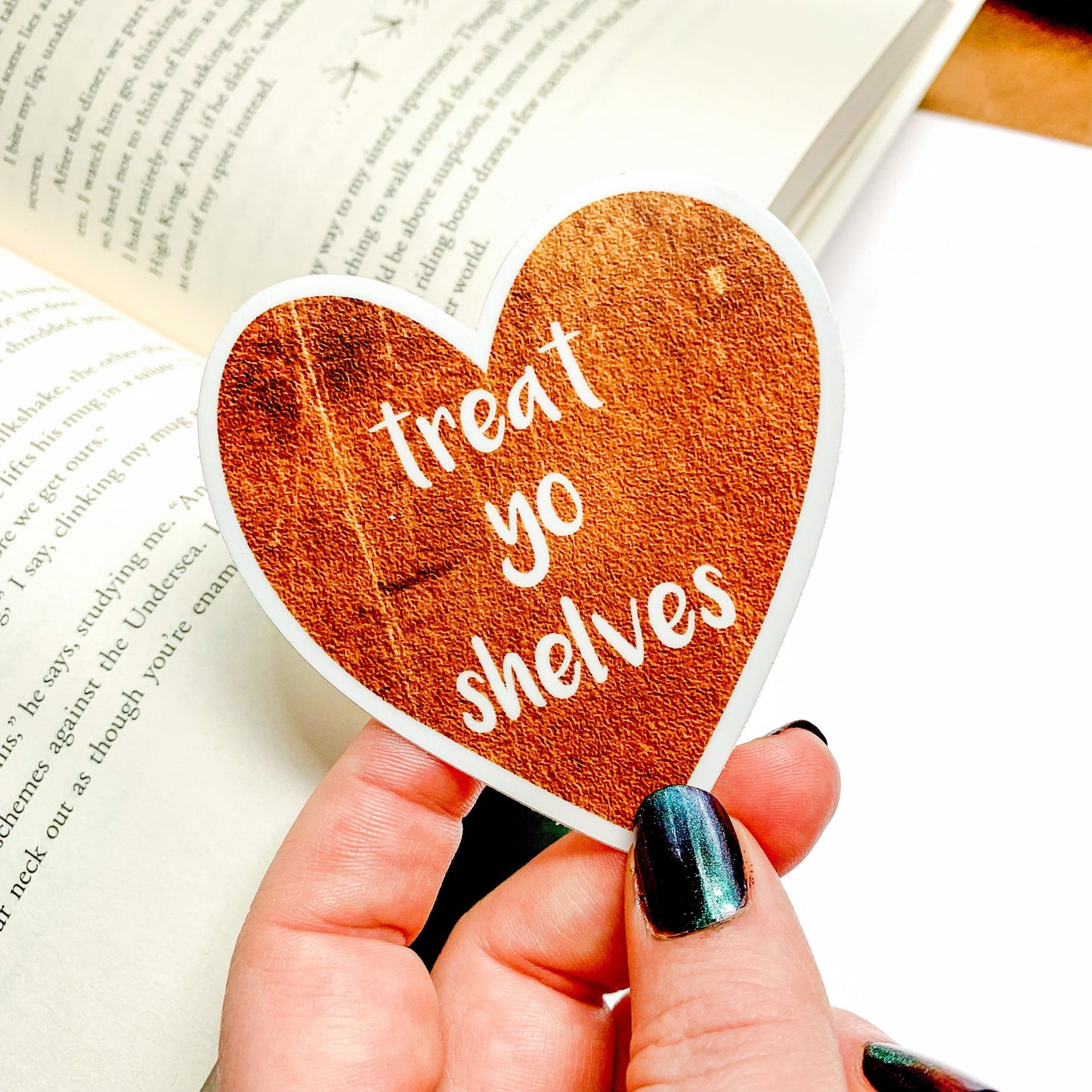 Treat yo Shelves Vinyl Heart Sticker